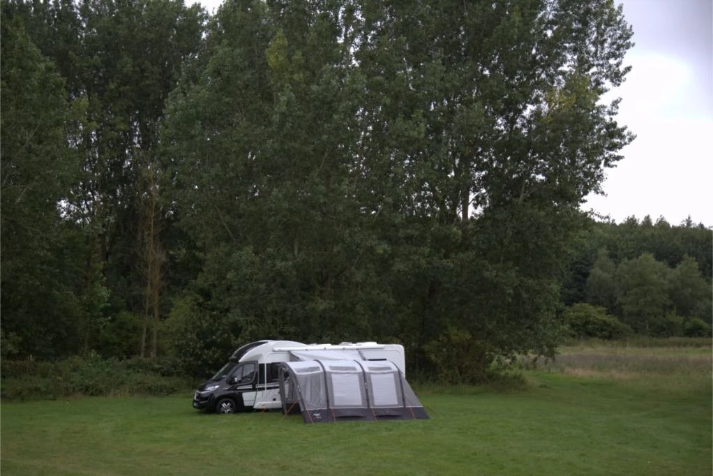 Vango Galli III Tall Air Drive Away Awning 8 Vango Galli III Tall Air Drive Away Awning - Image 8